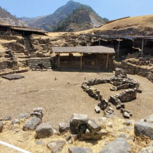 travel group huayhuash - chavin de huantar5